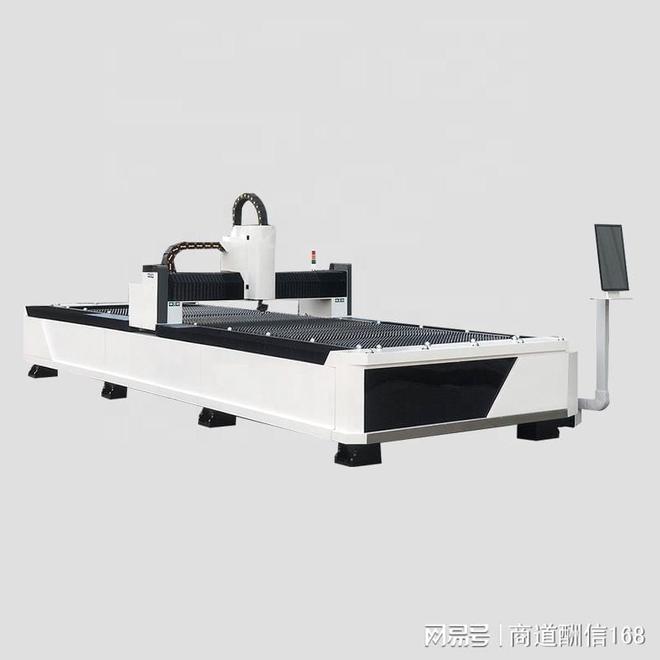 6000W激光切割机设备价格揭秘 探底高性能金属加工市场的明智之选